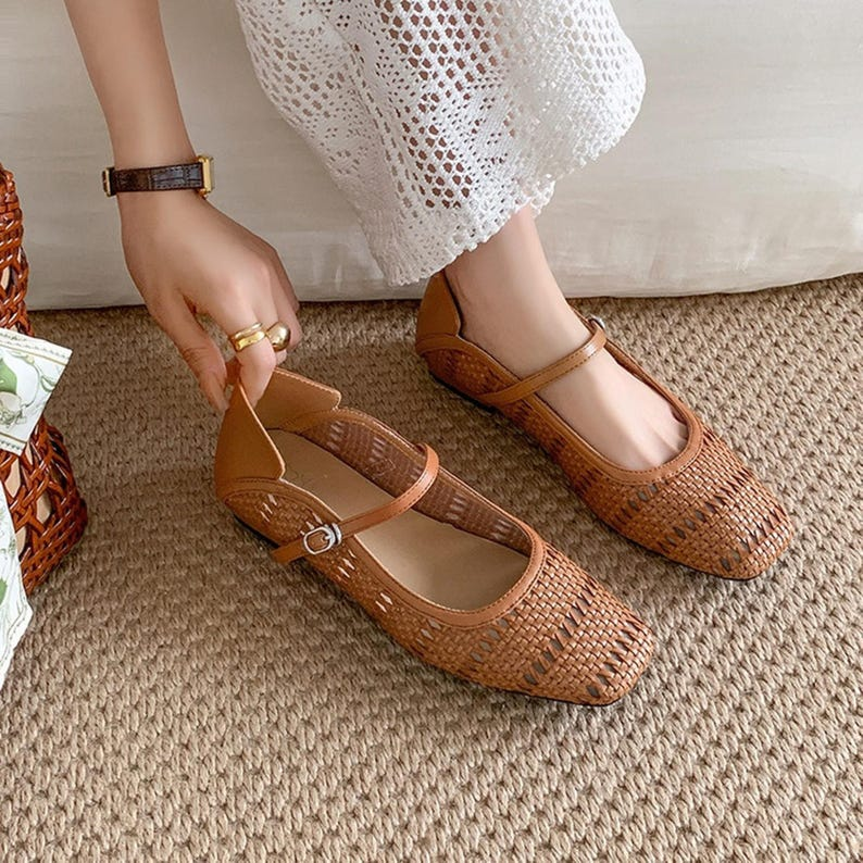Women’s Handwoven Leather Flat Sandals