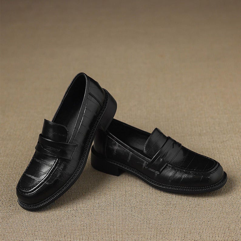 Women’s Black Leather Flat Loafers