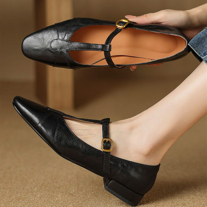 Vintage White Pointed-Toe Mary Jane Flats