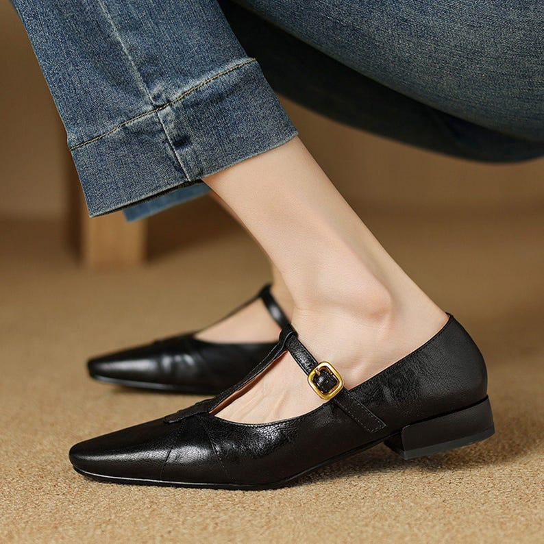 Vintage White Pointed-Toe Mary Jane Flats