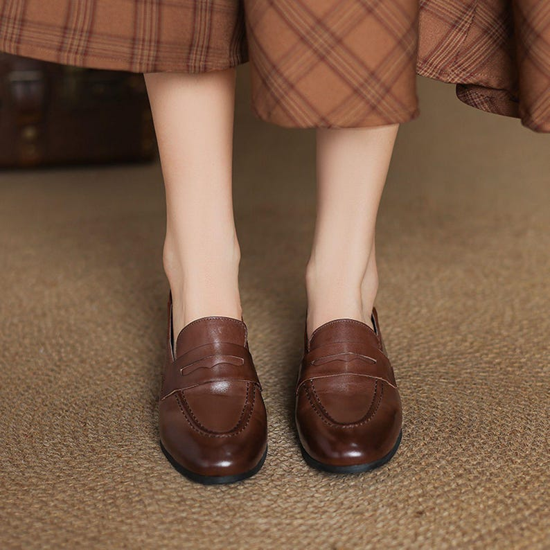 Vintage Black Leather Loafer Flats