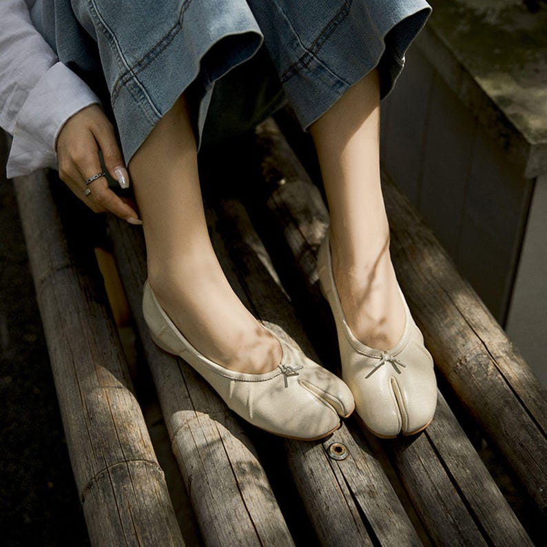 White Leather Tabi Mary Jane Flats